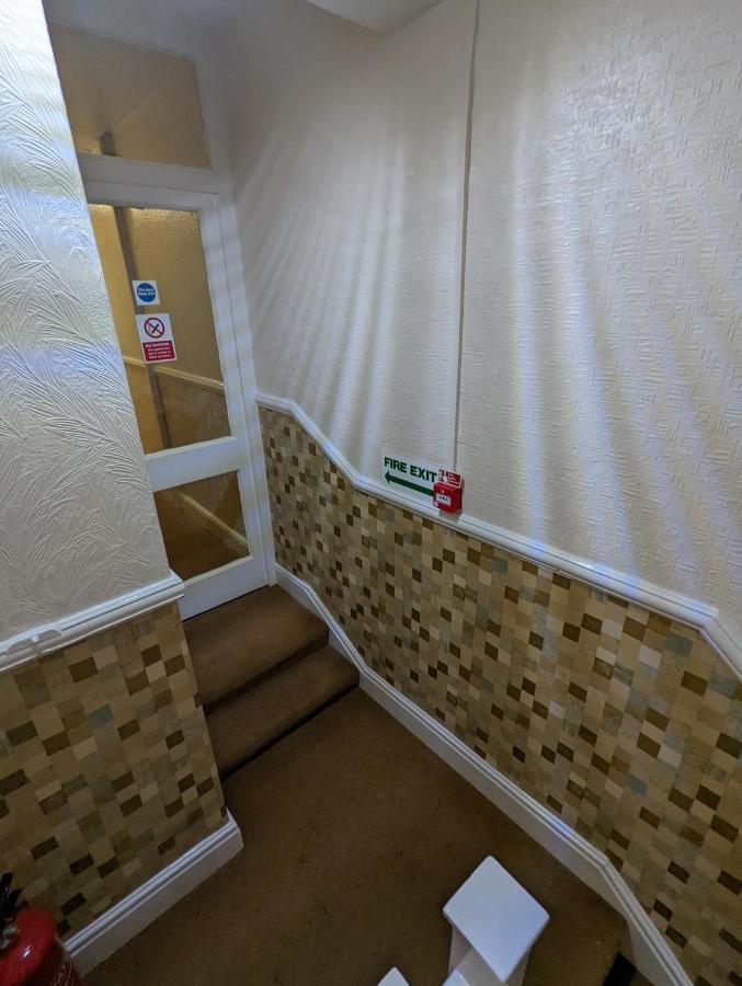 Bed and Breakfast The Stafford Blackpool Esterno foto