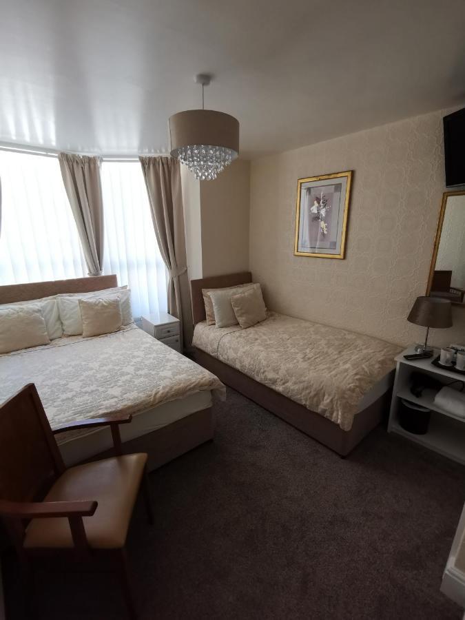 Bed and Breakfast The Stafford Blackpool Esterno foto